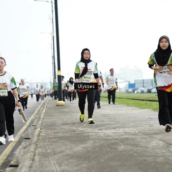 Runner Photo 7653933