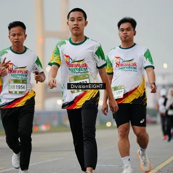 Runner Photo 7653947