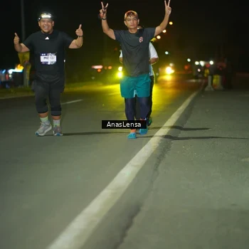 Runner Photo 7653954