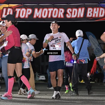 Runner Photo 7653966