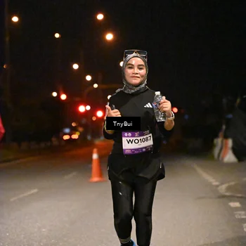 Runner Photo 7653968