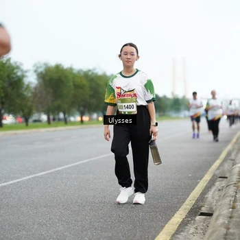 Runner Photo 7653985