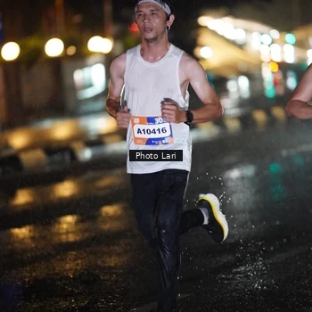 Runner Photo 7653994