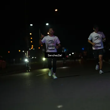 Runner Photo 7654023