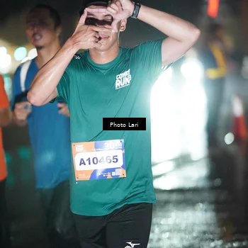 Runner Photo 7654078