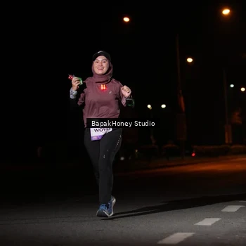 Runner Photo 7654103