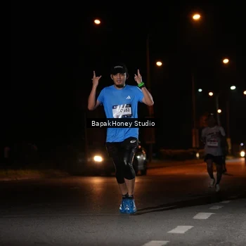 Runner Photo 7654129
