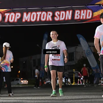 Runner Photo 7654151