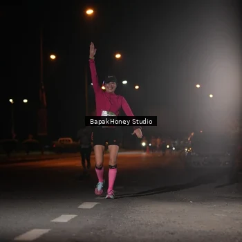 Runner Photo 7654160