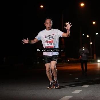 Runner Photo 7654178
