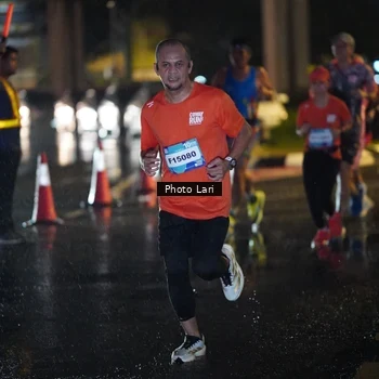 Runner Photo 7654182