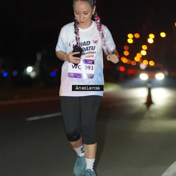 Runner Photo 7654199