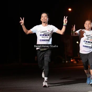 Runner Photo 7654201