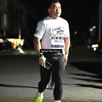 Runner Photo 7654202