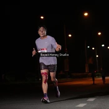 Runner Photo 7654204