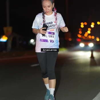 Runner Photo 7654205