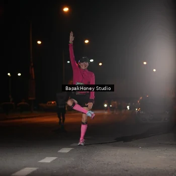 Runner Photo 7654216