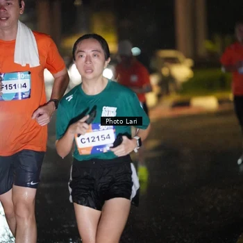Runner Photo 7654220