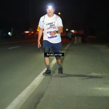 Runner Photo 7654223
