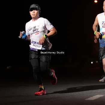 Runner Photo 7654225