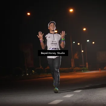 Runner Photo 7654242