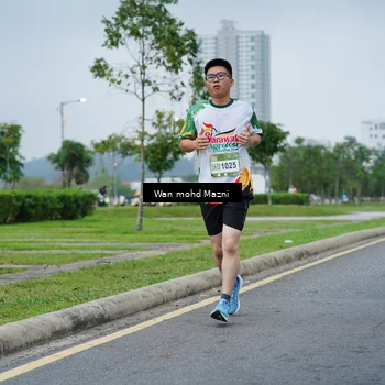 Runner Photo 7654247