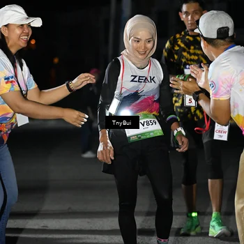 Runner Photo 7654248
