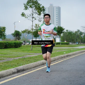Runner Photo 7654249