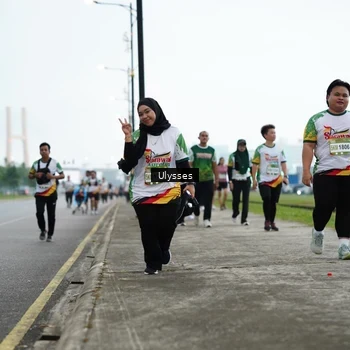 Runner Photo 7654251