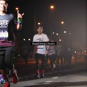 Runner Photo 7654260