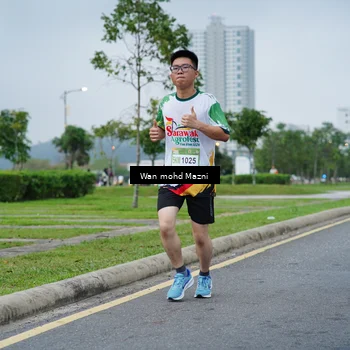 Runner Photo 7654262