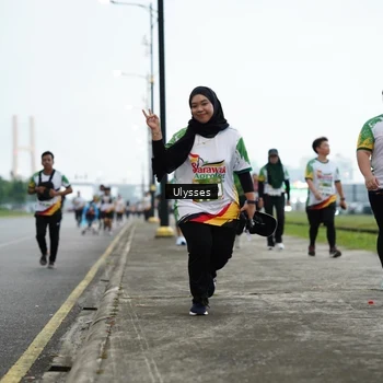 Runner Photo 7654275