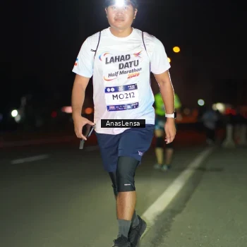 Runner Photo 7654298