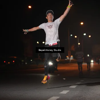 Runner Photo 7654301