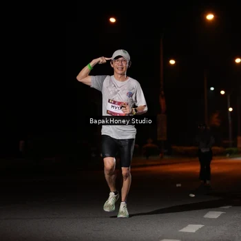 Runner Photo 7654302