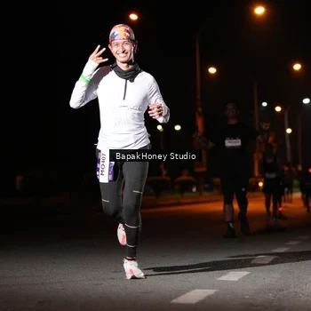 Runner Photo 7654312