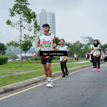 Runner Photo 7654336