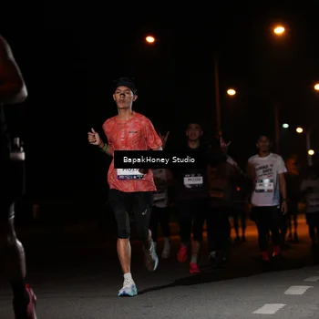 Runner Photo 7654347