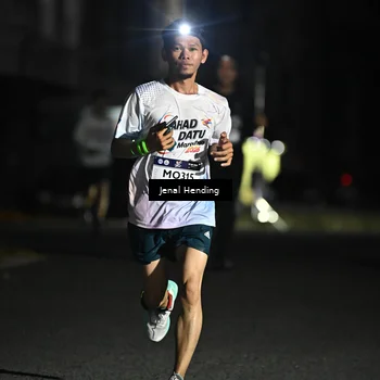Runner Photo 7654348