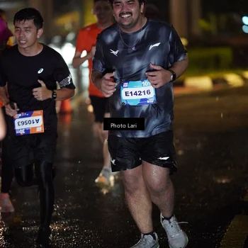 Runner Photo 7654364