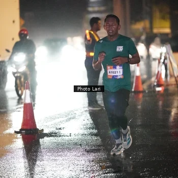 Runner Photo 7654366