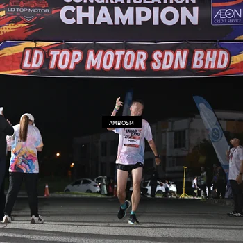 Runner Photo 7654367