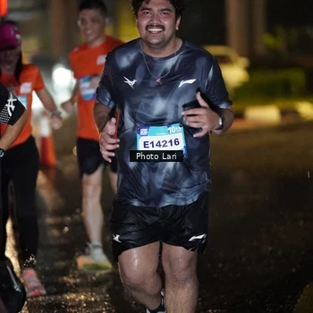 Runner Photo 7654369