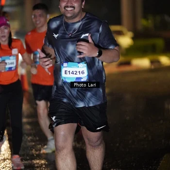 Runner Photo 7654370