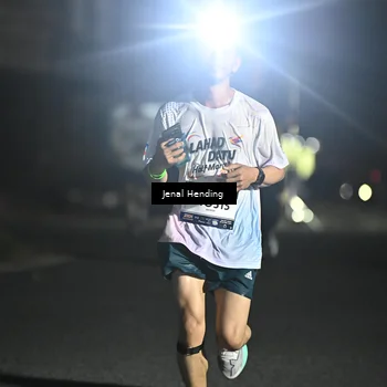 Runner Photo 7654380