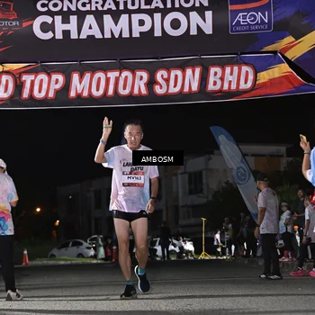 Runner Photo 7654395