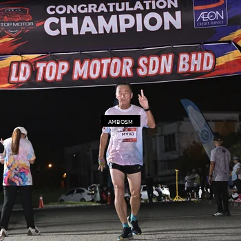 Runner Photo 7654408