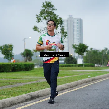 Runner Photo 7654433