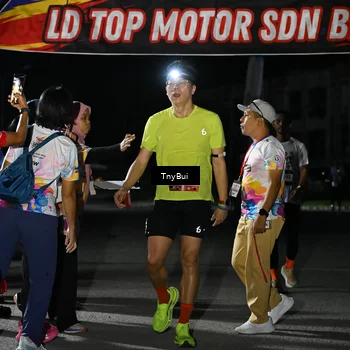 Runner Photo 7654454