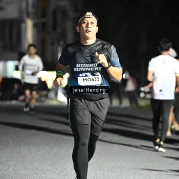 Runner Photo 7654497